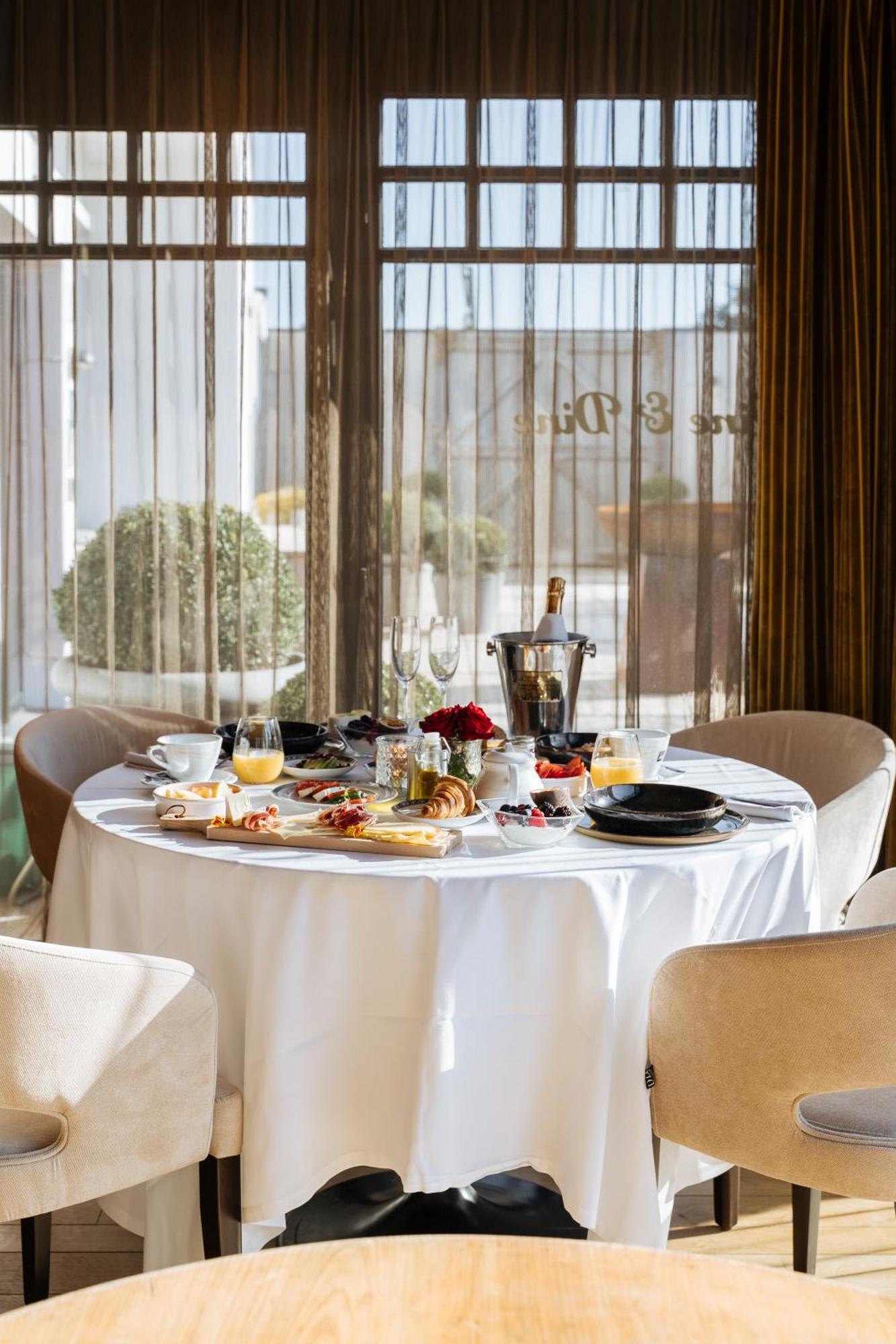 Boutique Hotel Azur Де Хаан Екстериор снимка