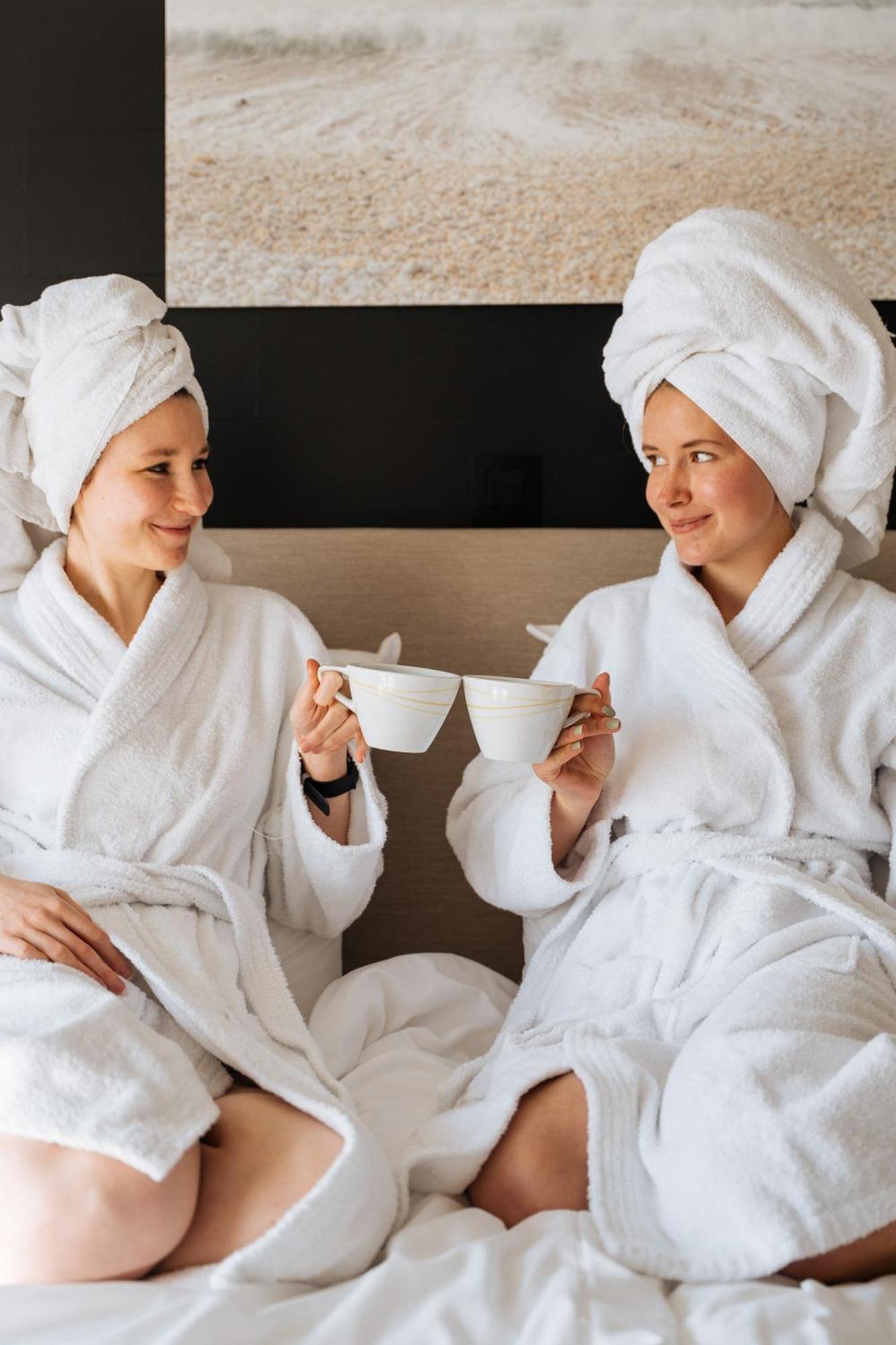 Boutique Hotel Azur Де Хаан Екстериор снимка